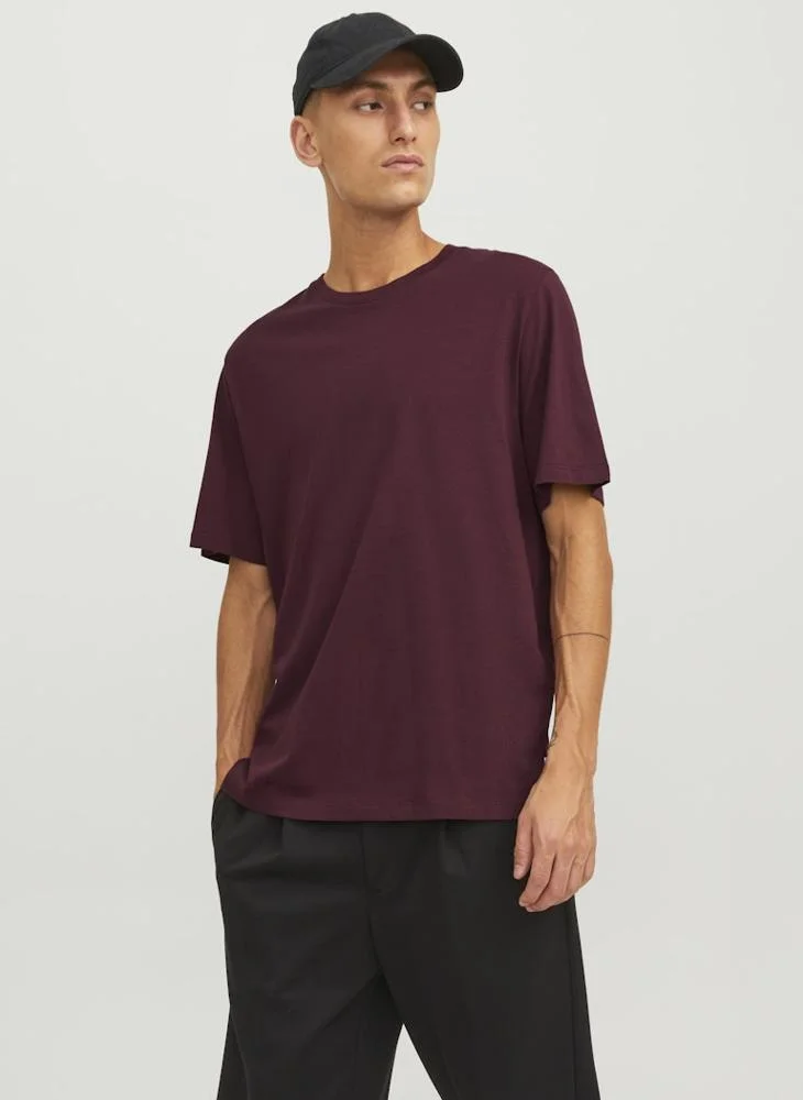 JACK & JONES Solid Crew Neck T-Shirt